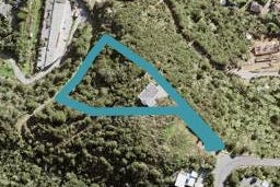 57 Piha Road, Piha, Piha