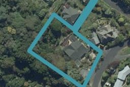 27 Howard Street, Macandrew Bay, Dunedin