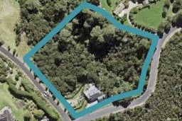 438 Ridge Road, Albany