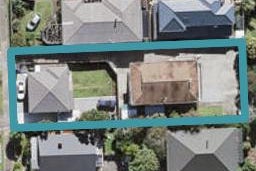 211 Te Atatu Road, Te Atatu South, Auckland