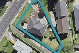 1 Downing Street, Glenfield, Auckland