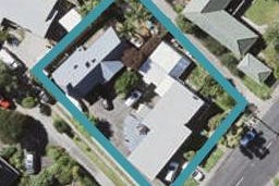 2/12 Sunnynook Road, Sunnynook, Auckland