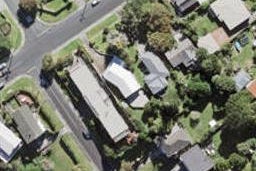 8C Hadfield Street, Beach Haven, Auckland