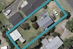 12 Eruini Street, Waikanae Beach, Waikanae