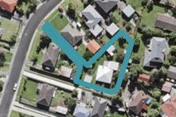 16 Essex Street, Te Atatu South, Auckland