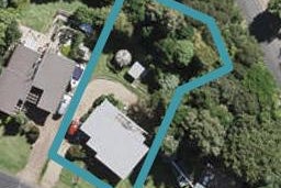 51 Pacific Parade, Surfdale, Waiheke Island