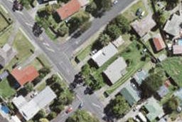 11 Border Road, Henderson, Auckland