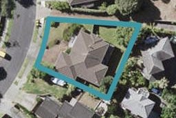 32 Channing Crescent, Botany Downs, Auckland