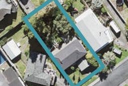 5 Glenroy Place, Green Bay, Auckland