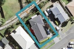26 Taupiko Place, Green Bay, Auckland