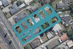 1/303 Cambridge Road, Hillcrest, Hamilton