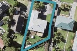 5 Paparoa Road, Cockle Bay, Auckland