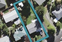 15 Crystal Avenue, Glendene, Auckland