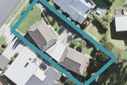 1/176 Stapleford Crescent, Browns Bay, Auckland