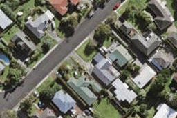 8 Holland Road, Hillcrest, Auckland