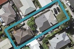 2/1 Birkley Road, Bayswater, Auckland