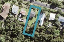 85 Seaview Road, Piha, Piha