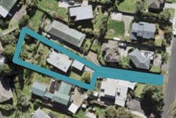 9 Crompton Road, Massey, Auckland