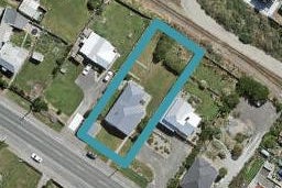 43 Blackwater Street, Bluff