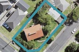 2 Landow Place, Henderson, Auckland