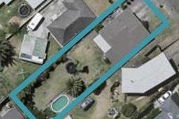 14 Chums Road, Paraparaumu Beach, Paraparaumu