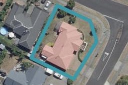 2 Harrogate Place, Grandview Heights, Hamilton