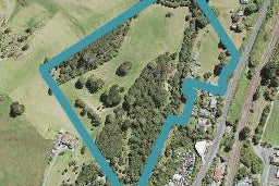 96 Waitakere Road, Waitākere, Auckland