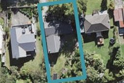 16 Rosecamp Road, Beach Haven, Auckland