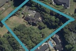 1859 River Road, Flagstaff, Hamilton