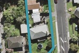 2/2 Elliott Avenue, Bayview, Auckland