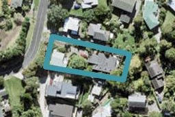 2/75 Hebron Road, Waiake, Auckland
