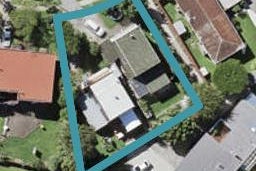 2/13 Hedge Row, Sunnyhills, Auckland