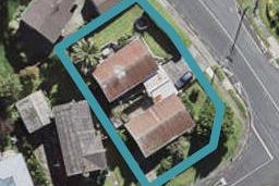 2/1 Contessa Drive, Glenfield, Auckland