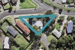2 Pemberton Avenue, Bayview, Auckland