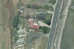 1077 East Coast Road, WHAKATIWAI, MIRANDA