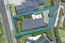 33 Contour Avenue, Pyes Pa, Tauranga