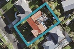 16 Hillview Avenue, New Windsor, Auckland