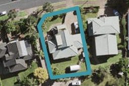 127 Awaroa Road, Sunnyvale, Auckland
