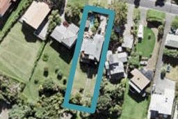 10 The Crescent, Tindalls Beach, Whangaparaoa