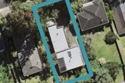 1/16 Ayton Drive, Tōtara Vale, Auckland