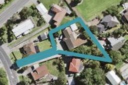25 Castleford Street, Green Bay, Auckland