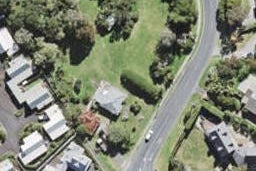 2B Roland Road, Greenhithe, Auckland