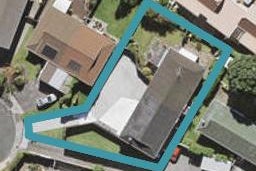 2/50 Takapu Street, Henderson, Auckland