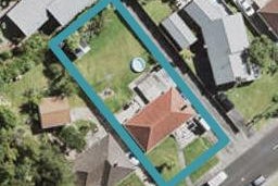 72 Hilling Street, Titirangi, Auckland