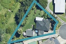 11 Rauhea Street, Brookfield, Tauranga