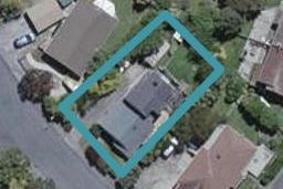 17 Guadeloupe Crescent, Grenada Village, Wellington