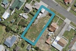 12 Ann Street, Bluff