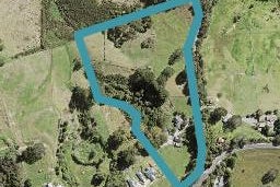 70 Coulter Road, Henderson Valley, Auckland
