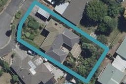 11 Moore Street, Forest Lake, Hamilton