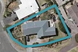 261 Manly Street, Paraparaumu Beach, Paraparaumu